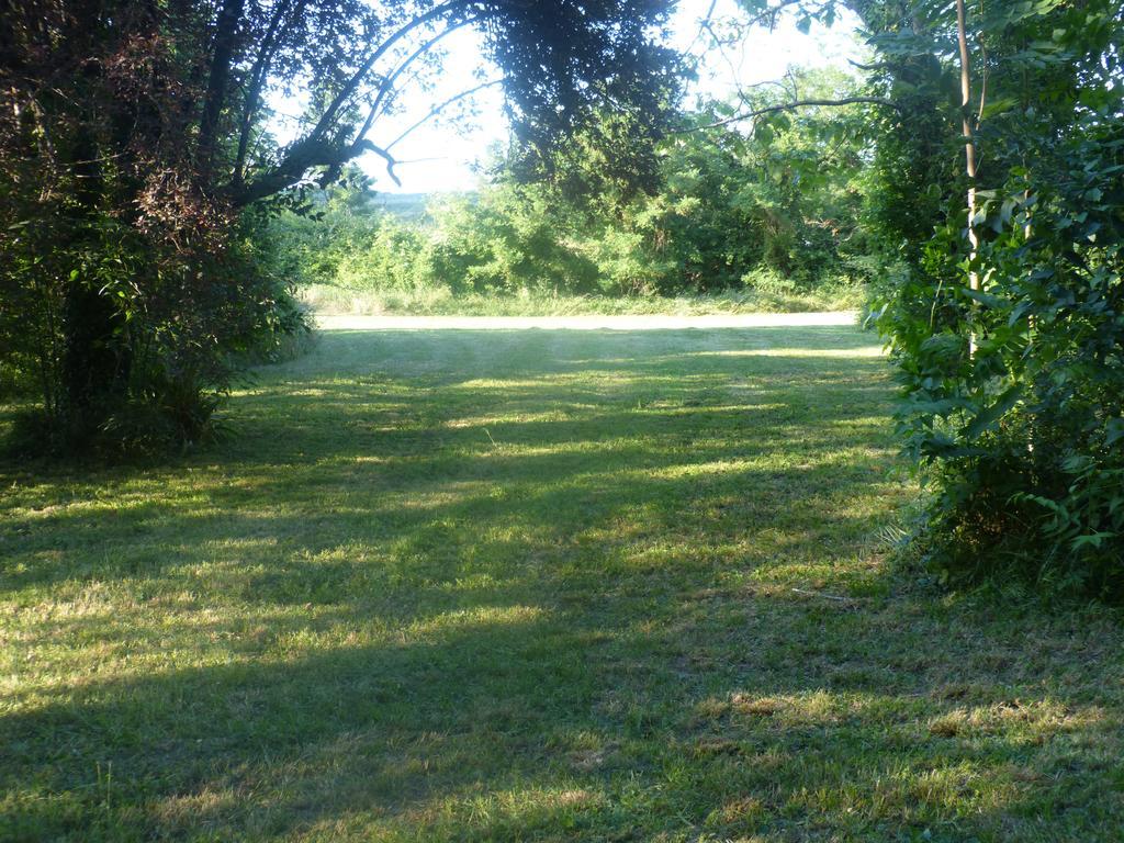 Mas Moise Bed and Breakfast Sauve Exteriör bild